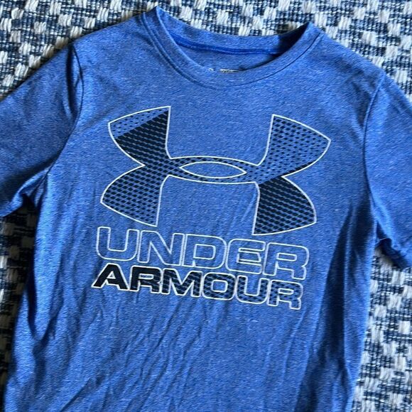 Under Armour YXS Blue Heather Short Sleeve Heat Gear Tee Shirt - Picture 2 of 6